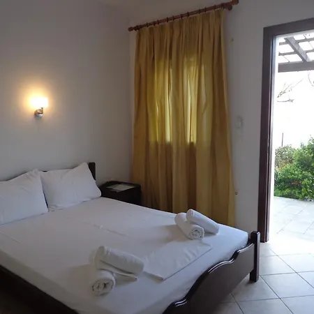 Aparthotel Eleana Skyros