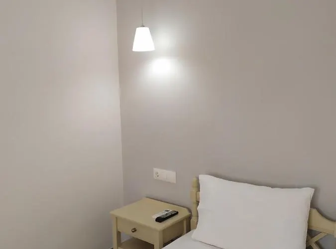 Eleana Lägenhetshotell Skyros